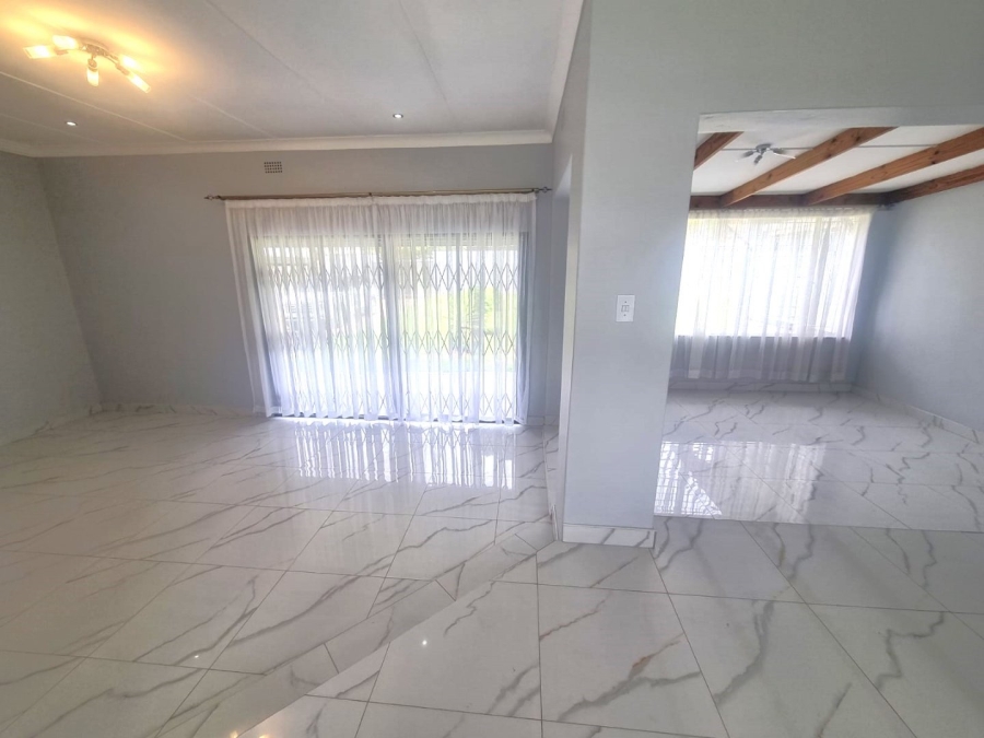 To Let 3 Bedroom Property for Rent in Kibler Park Gauteng