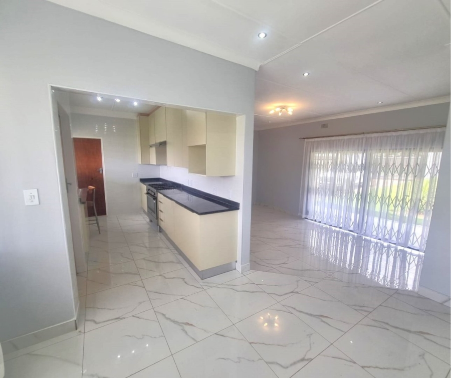 To Let 3 Bedroom Property for Rent in Kibler Park Gauteng
