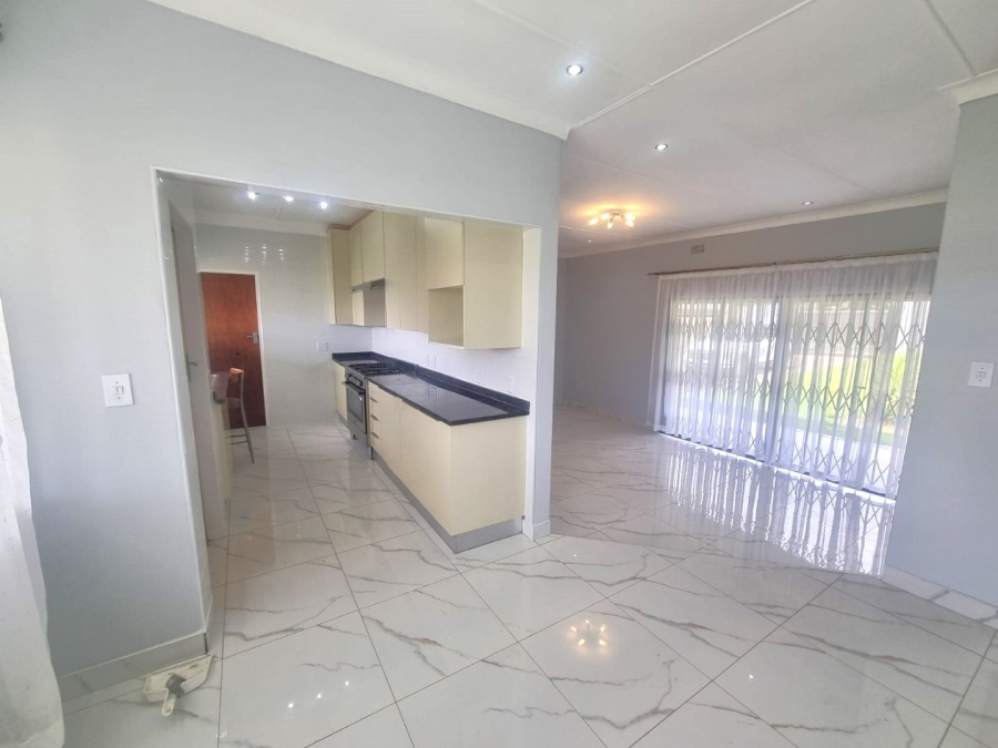 To Let 3 Bedroom Property for Rent in Kibler Park Gauteng