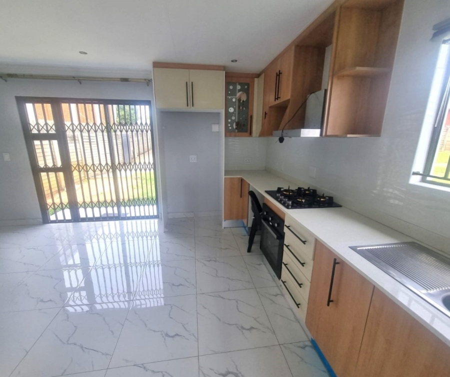 To Let 3 Bedroom Property for Rent in Kibler Park Gauteng