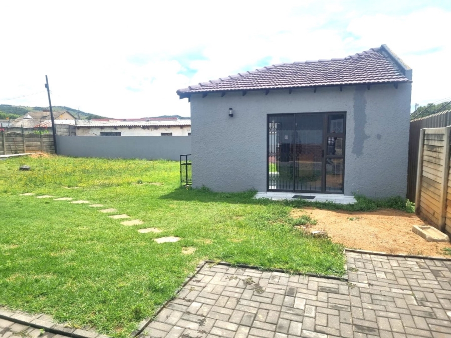 To Let 3 Bedroom Property for Rent in Kibler Park Gauteng