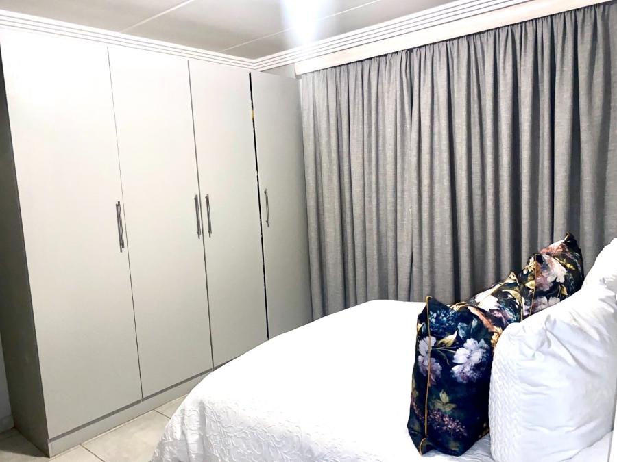 2 Bedroom Property for Sale in Klipfontein Gauteng