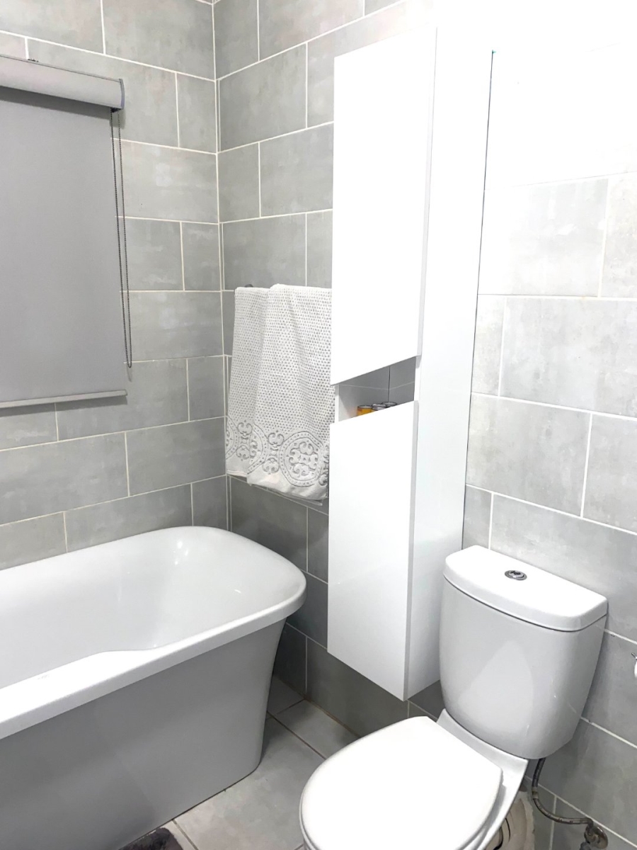 2 Bedroom Property for Sale in Klipfontein Gauteng