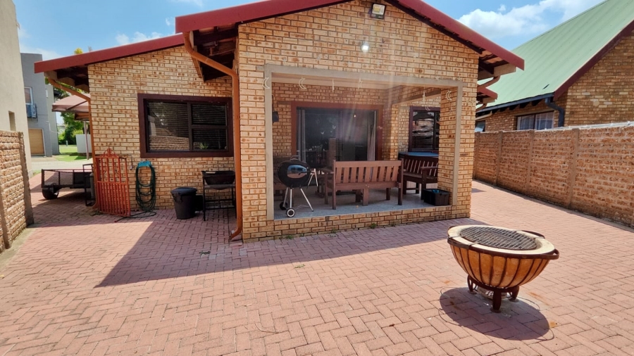 3 Bedroom Property for Sale in Vaal Marina Gauteng