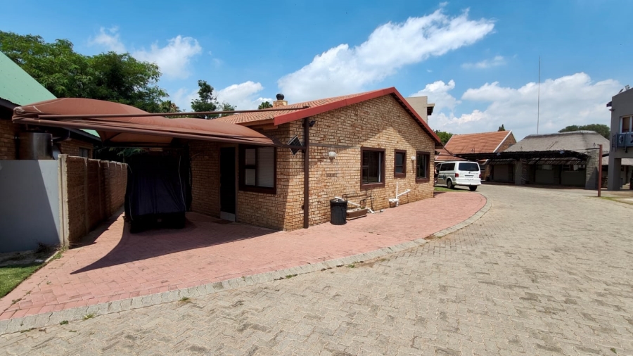3 Bedroom Property for Sale in Vaal Marina Gauteng