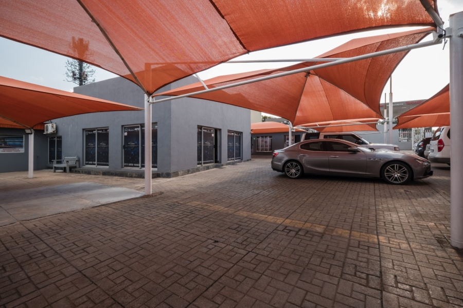  Bedroom Property for Sale in New Redruth Gauteng