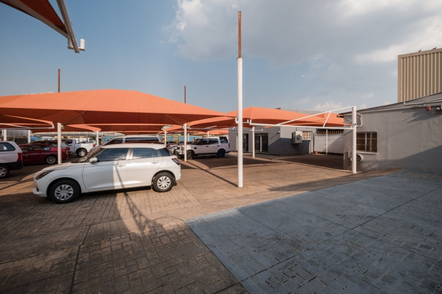  Bedroom Property for Sale in New Redruth Gauteng