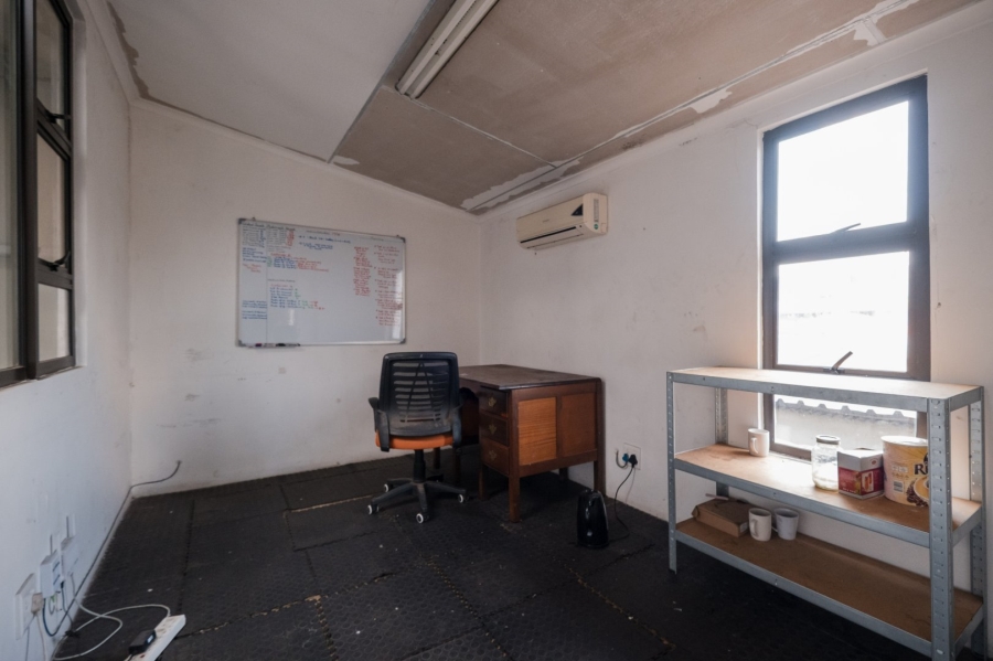  Bedroom Property for Sale in New Redruth Gauteng