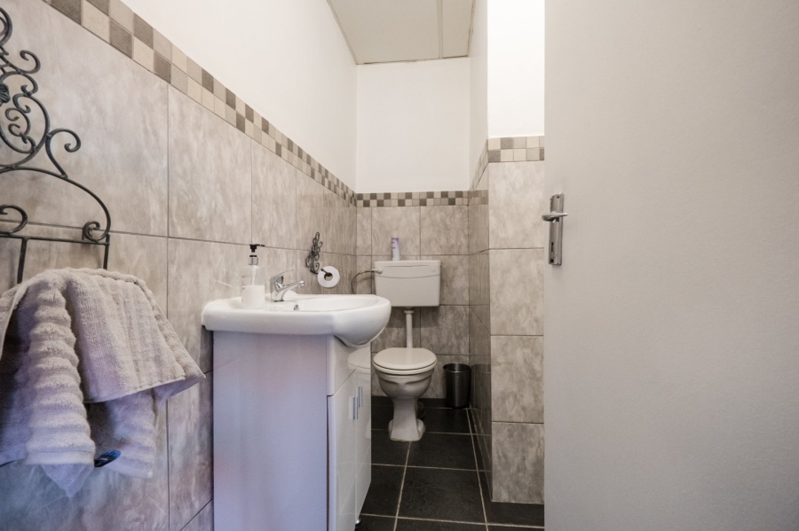  Bedroom Property for Sale in New Redruth Gauteng