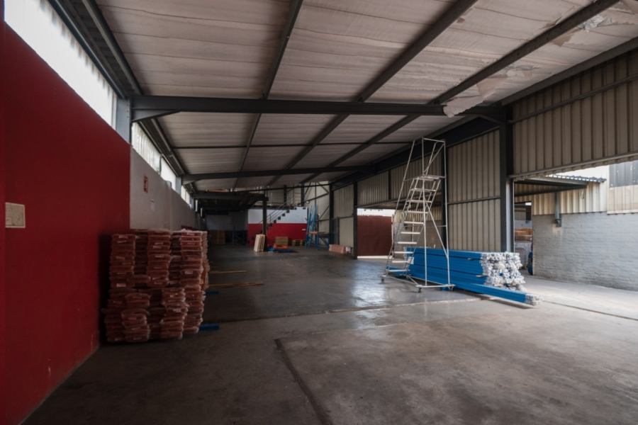  Bedroom Property for Sale in New Redruth Gauteng