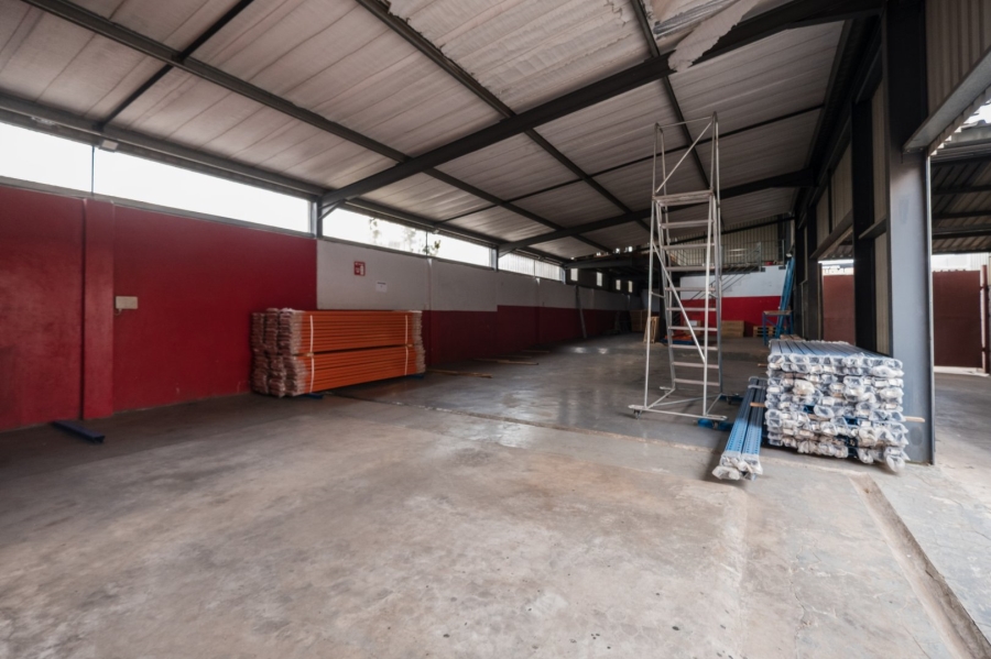  Bedroom Property for Sale in New Redruth Gauteng