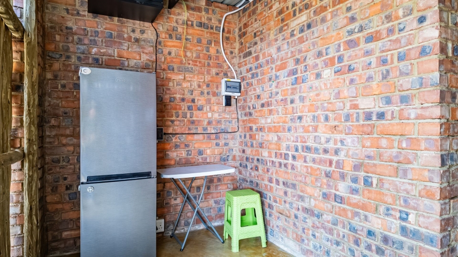  Bedroom Property for Sale in Kaallaagte Gauteng