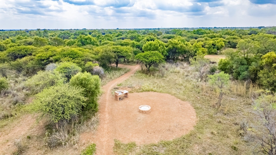  Bedroom Property for Sale in Kaallaagte Gauteng