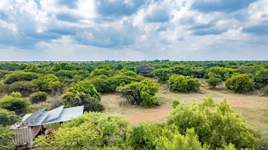  Bedroom Property for Sale in Kaallaagte Gauteng