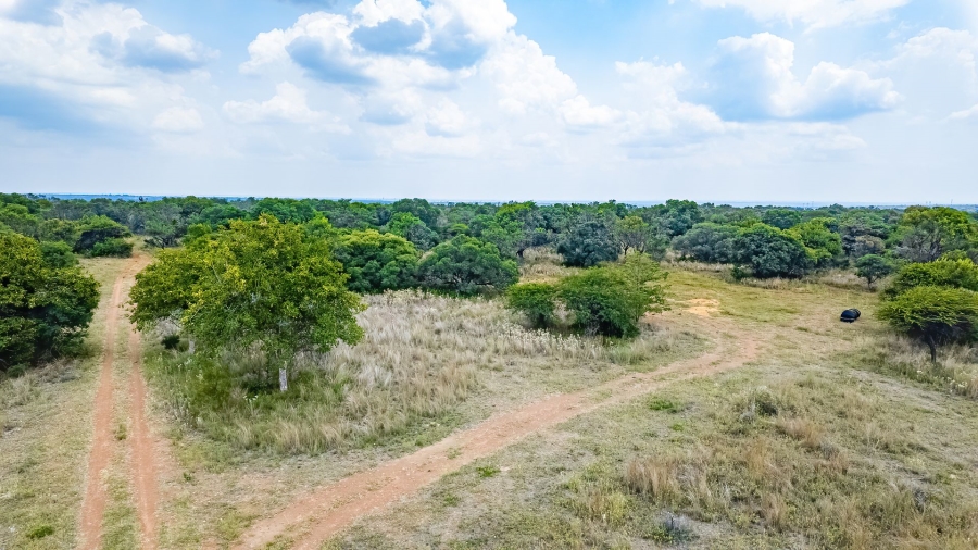  Bedroom Property for Sale in Kaallaagte Gauteng