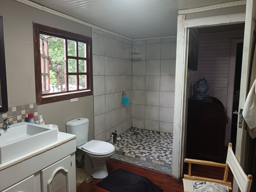 12 Bedroom Property for Sale in Glen Austin Gauteng