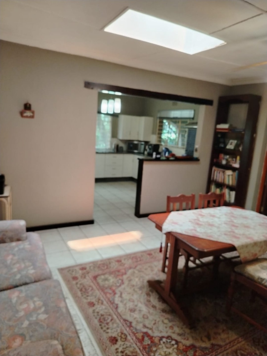 12 Bedroom Property for Sale in Glen Austin Gauteng