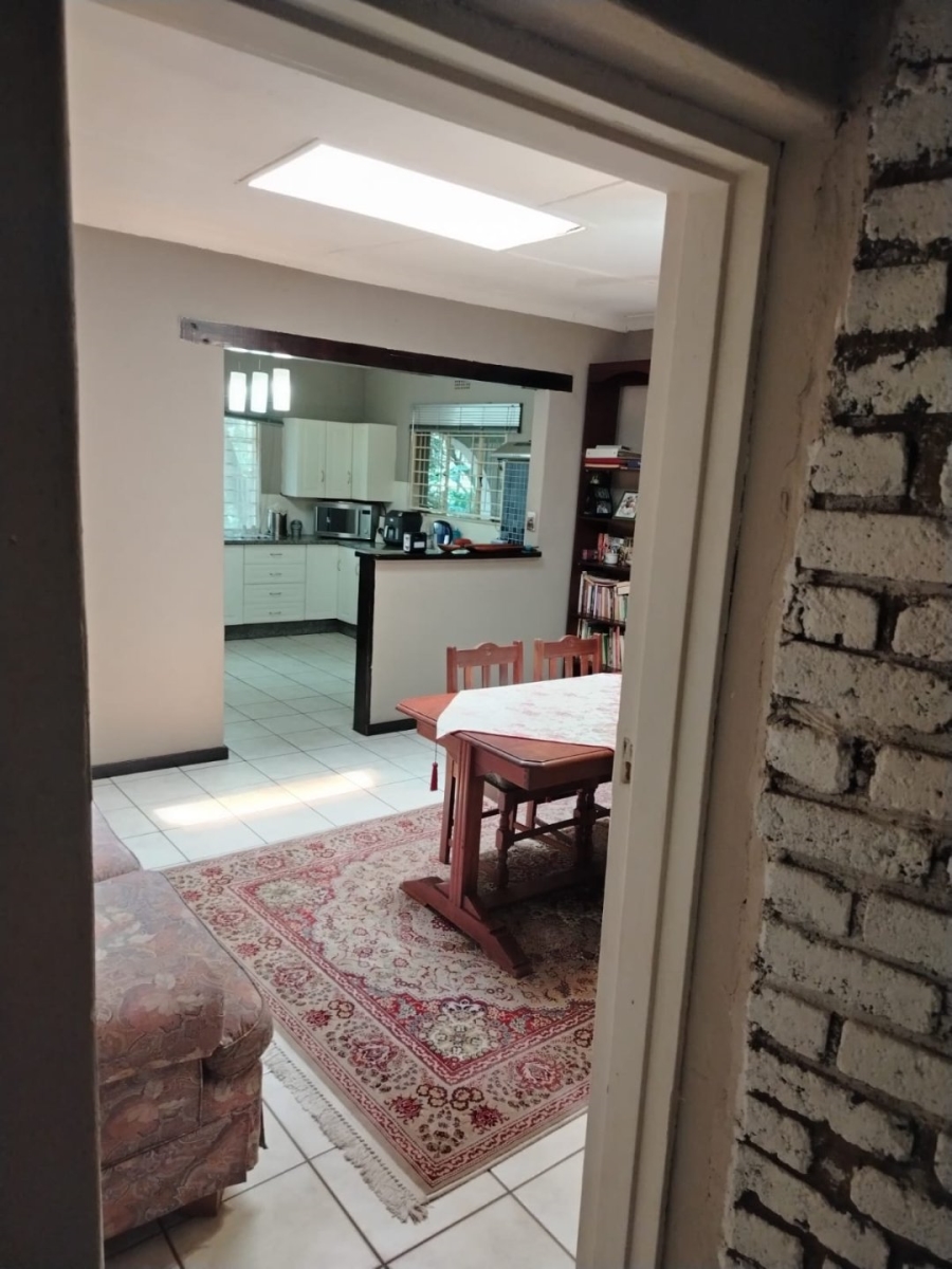 12 Bedroom Property for Sale in Glen Austin Gauteng