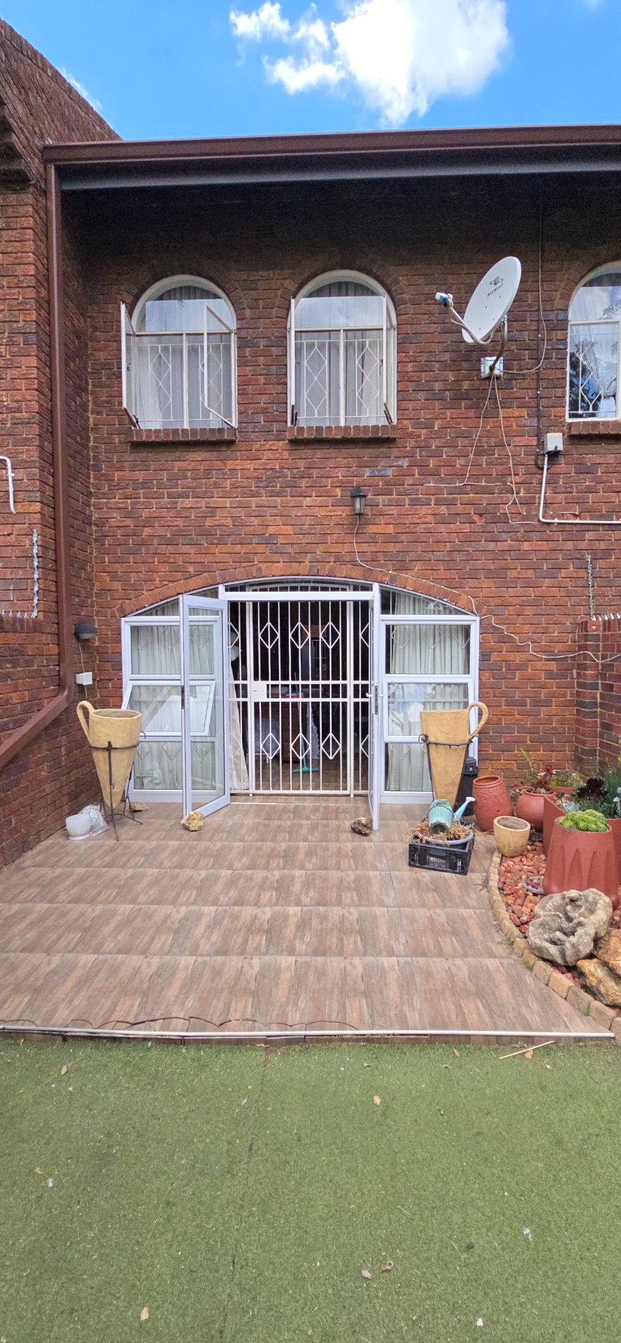 To Let 3 Bedroom Property for Rent in Brackenhurst Gauteng