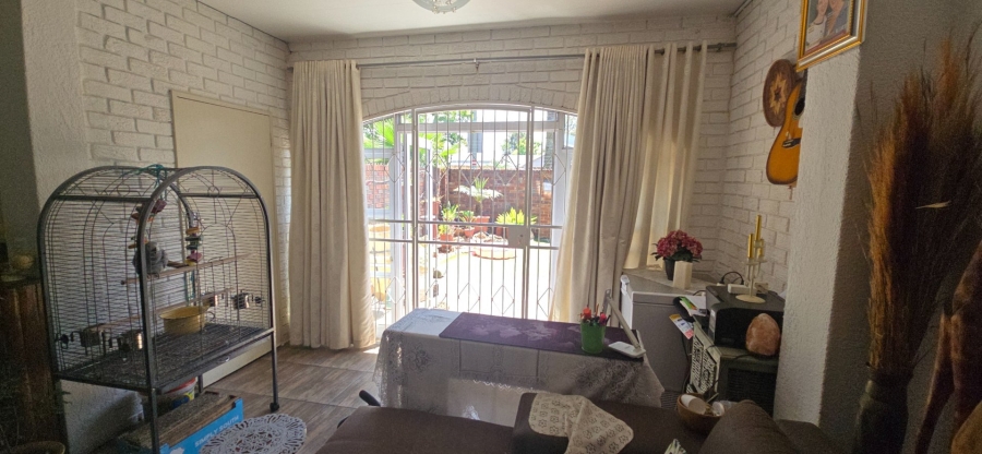 To Let 3 Bedroom Property for Rent in Brackenhurst Gauteng