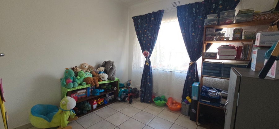 To Let 3 Bedroom Property for Rent in Brackenhurst Gauteng