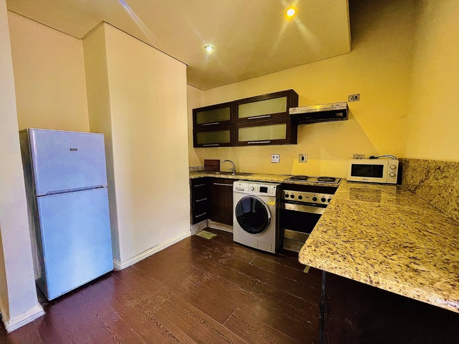 To Let  Bedroom Property for Rent in Braamfontein Gauteng