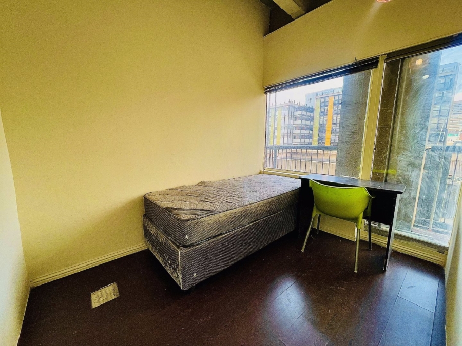 To Let  Bedroom Property for Rent in Braamfontein Gauteng