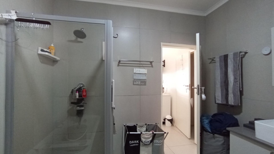 2 Bedroom Property for Sale in Carlswald Gauteng