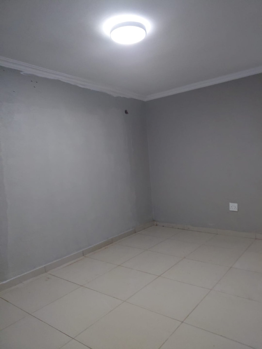 To Let 2 Bedroom Property for Rent in Chantelle Gauteng