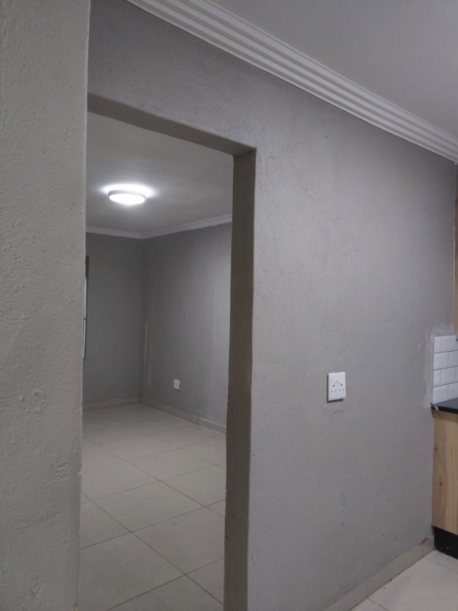 To Let 2 Bedroom Property for Rent in Chantelle Gauteng