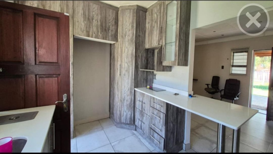3 Bedroom Property for Sale in Comet Gauteng