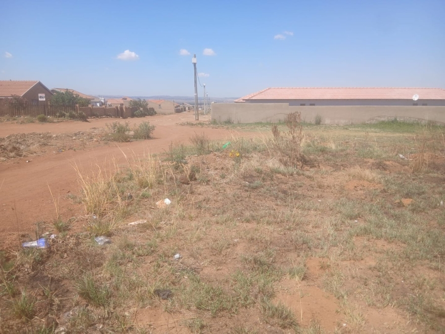 Commercial Property for Sale in Mohlakeng Gauteng