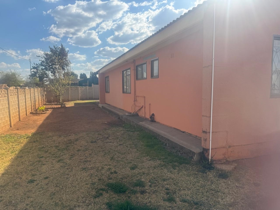 5 Bedroom Property for Sale in Ennerdale Gauteng