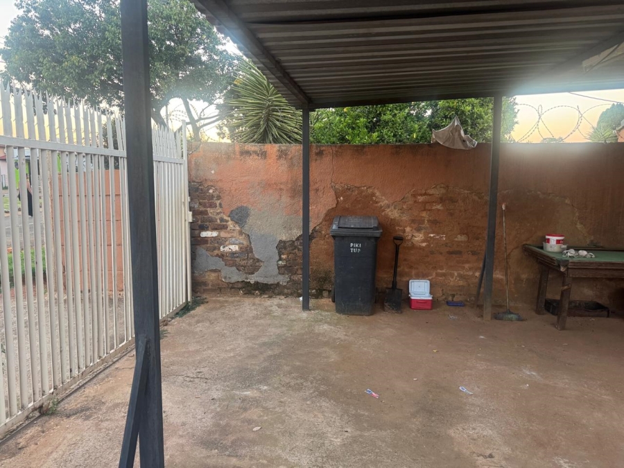 5 Bedroom Property for Sale in Ennerdale Gauteng