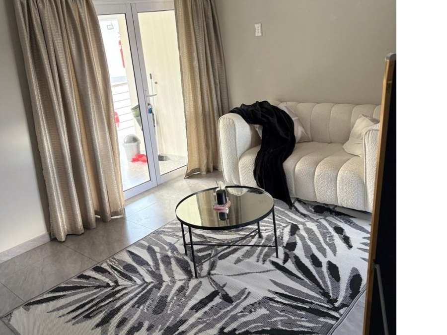 To Let 1 Bedroom Property for Rent in Glen Austin Gauteng