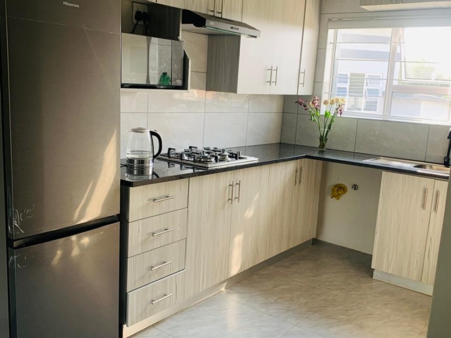 To Let 1 Bedroom Property for Rent in Glen Austin Gauteng