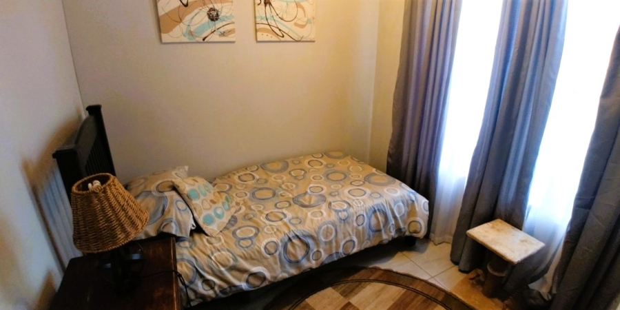 To Let 2 Bedroom Property for Rent in Pierre Van Ryneveld Gauteng