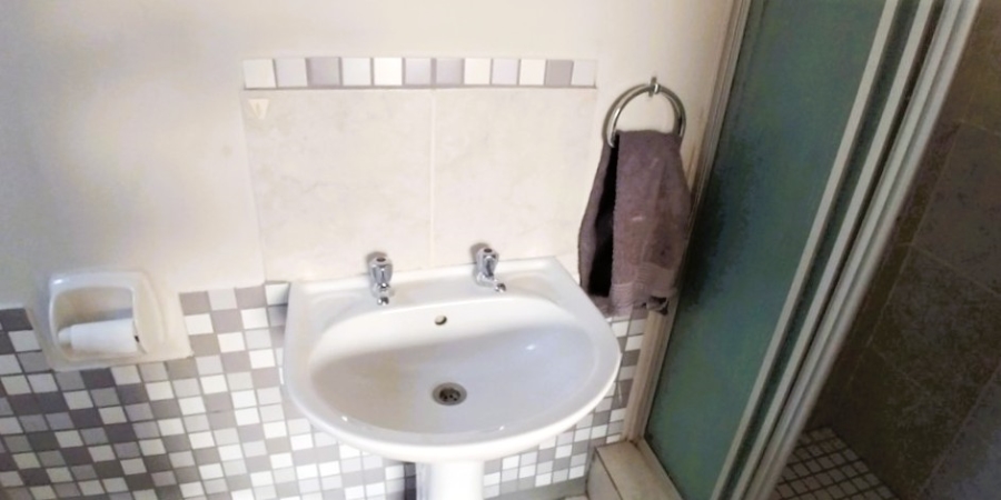 To Let 2 Bedroom Property for Rent in Pierre Van Ryneveld Gauteng