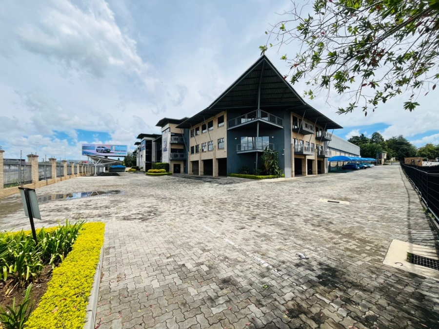 Commercial Property for Sale in Strijdom Park Gauteng