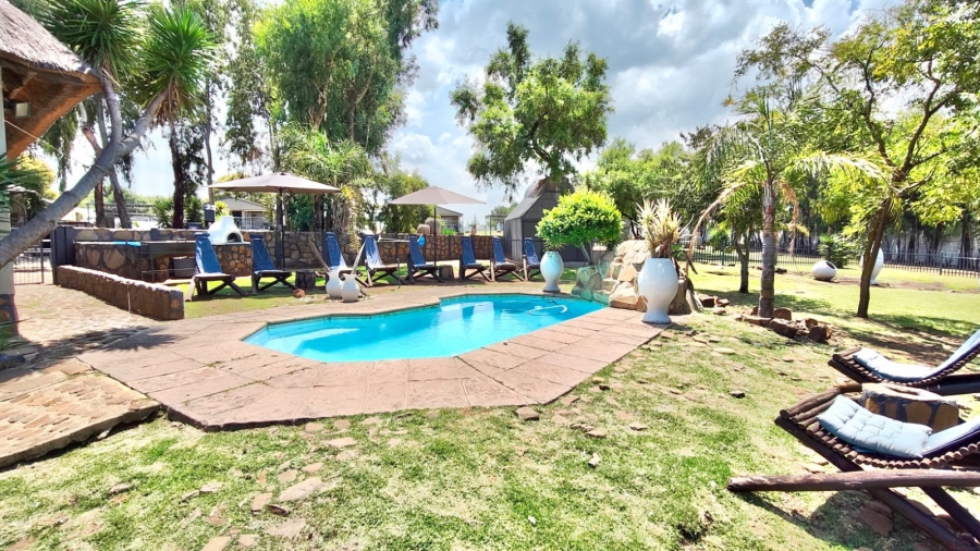 Commercial Property for Sale in Vaal Marina Gauteng