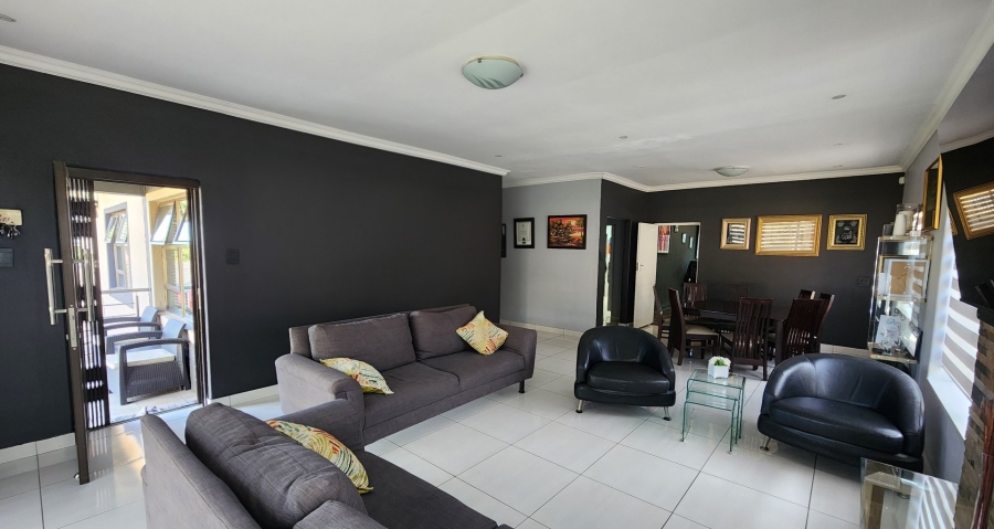 3 Bedroom Property for Sale in Discovery Gauteng