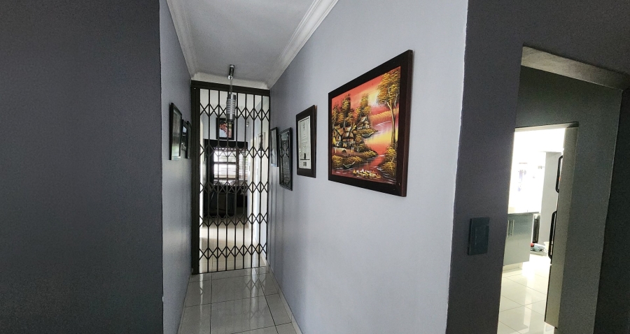 3 Bedroom Property for Sale in Discovery Gauteng