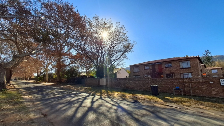 2 Bedroom Property for Sale in Mountain View Gauteng