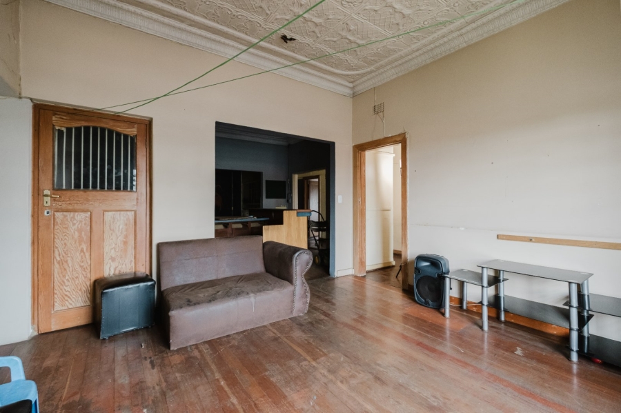  Bedroom Property for Sale in New Redruth Gauteng