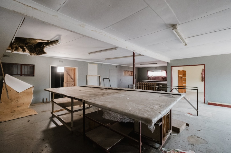  Bedroom Property for Sale in New Redruth Gauteng