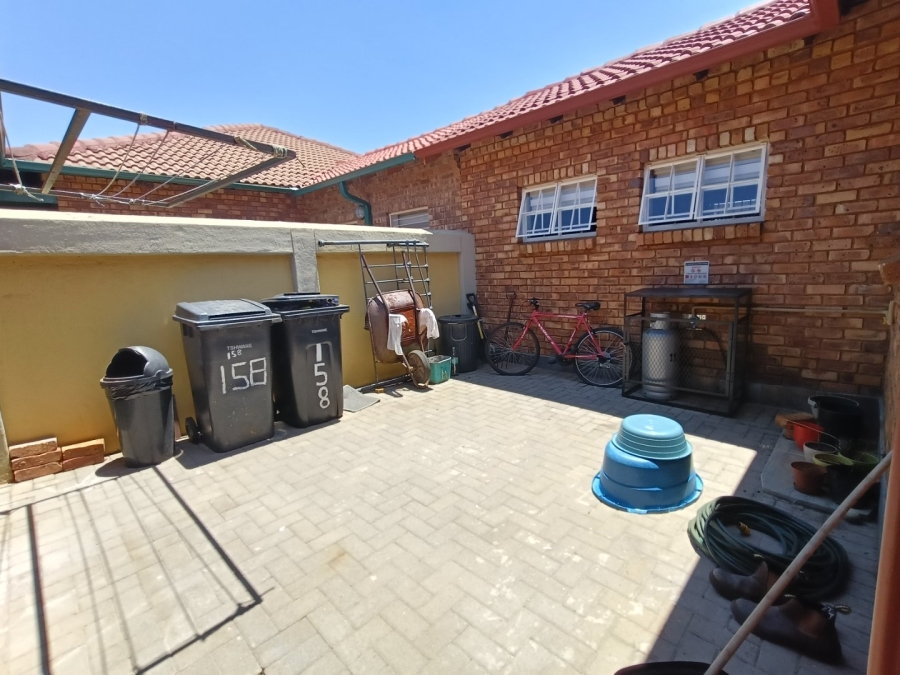 3 Bedroom Property for Sale in Theresa Park Gauteng