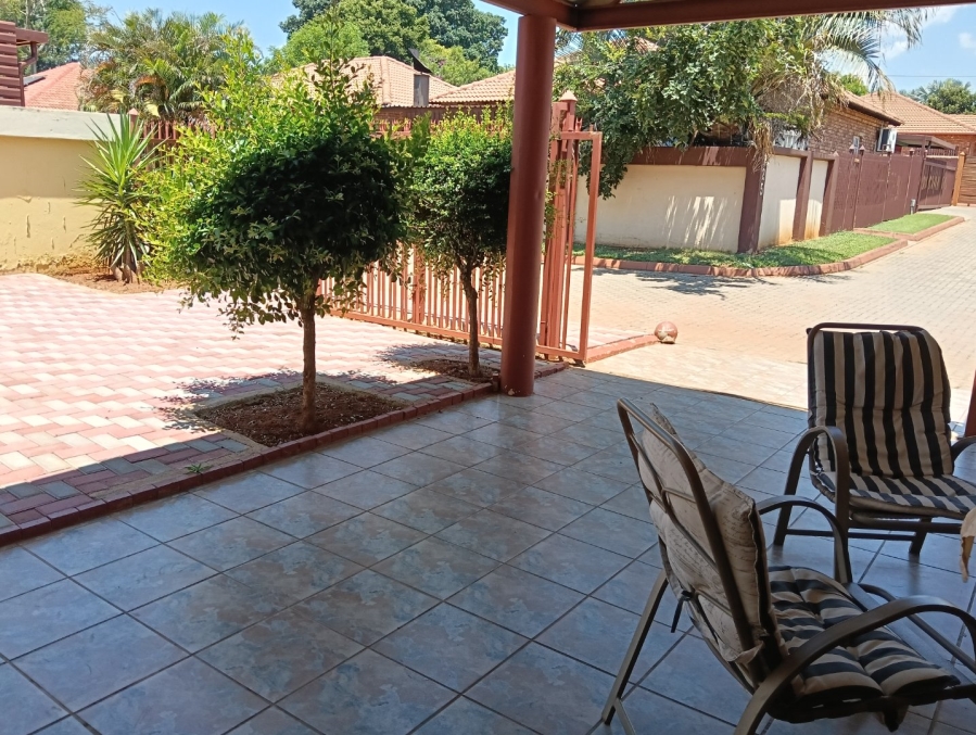 3 Bedroom Property for Sale in Theresa Park Gauteng