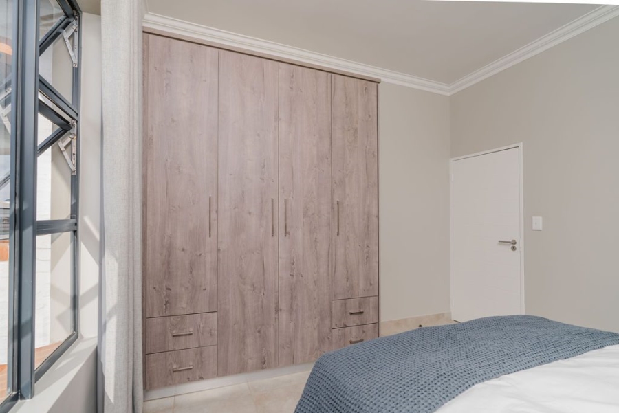 3 Bedroom Property for Sale in Six Fountains Estate Gauteng