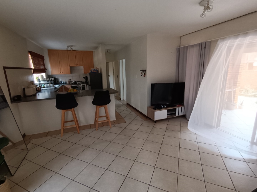 2 Bedroom Property for Sale in Monavoni A H Gauteng