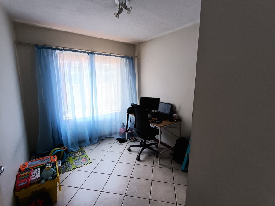 2 Bedroom Property for Sale in Monavoni A H Gauteng